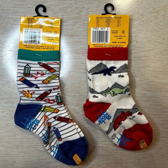 Socks - 2 Pairs - NWT - Tic Tac Toe - Picture 2 of 2